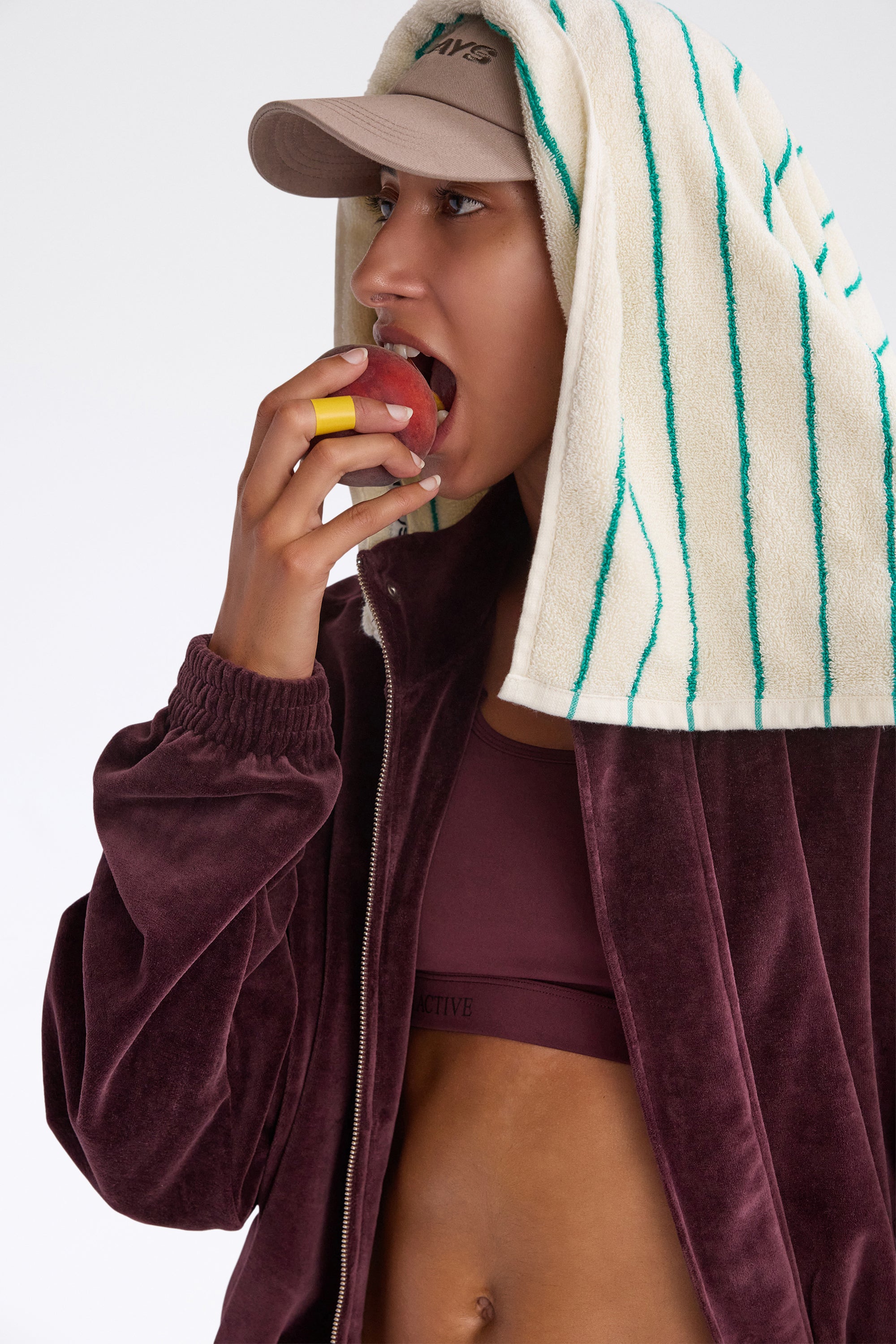 Organic Velvet Jacket – 7 DAYS Active