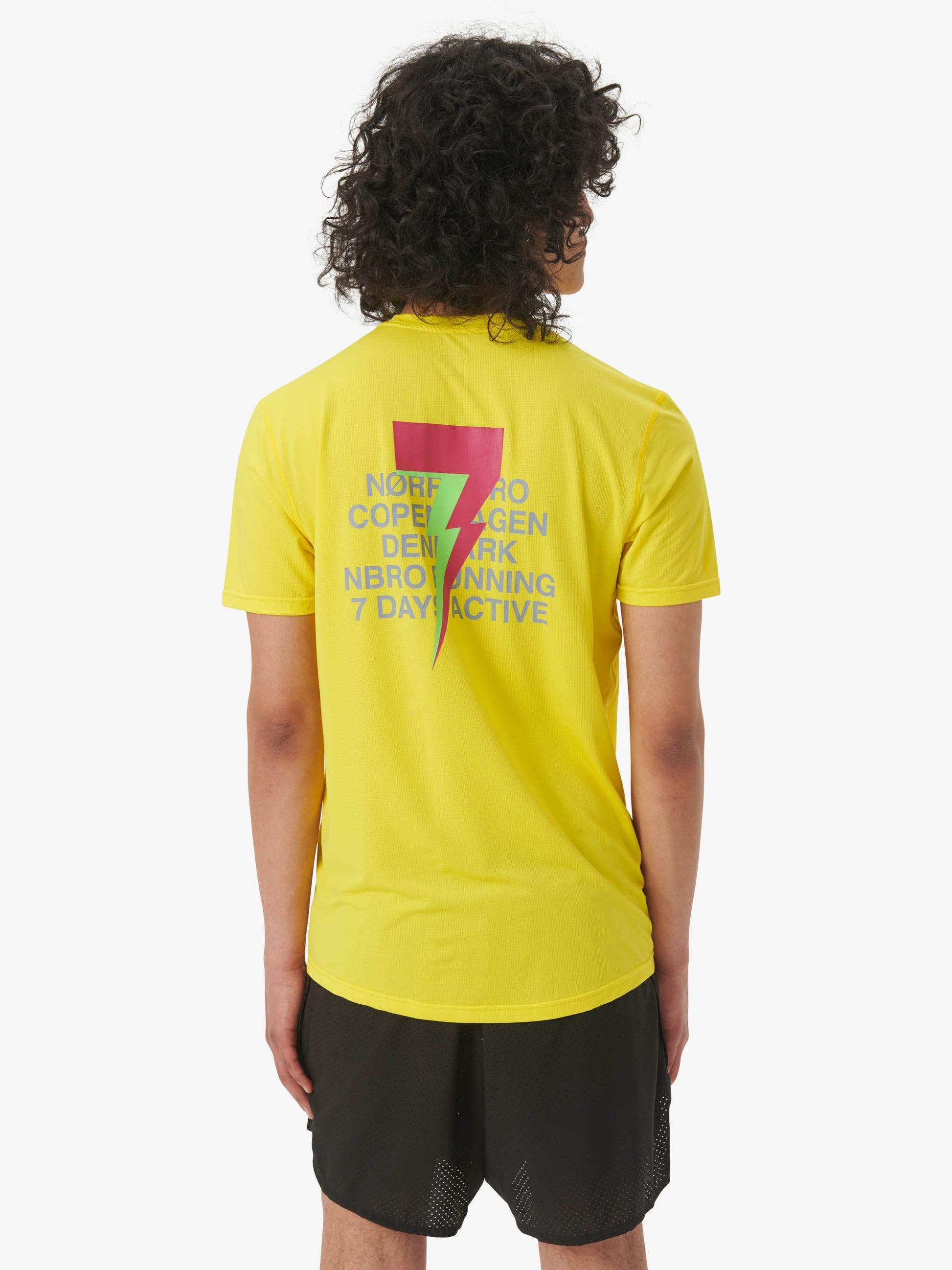7 DAYS NBRO Tech Tee T-shirt 803 Blazing Yellow