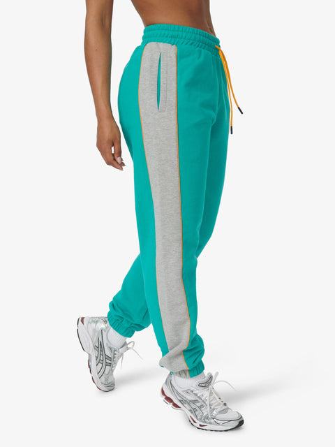 7 DAYS Malone Sweat Pants Sweatpants 947 Spectra Green